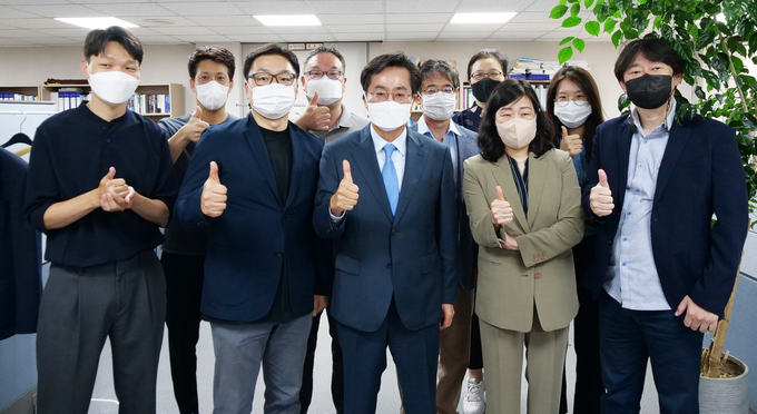 김동연 경기도지사 당선인은 “민주당이 추구하는 혁신적 포용국가의 이상과 가치를 우선 경기도정에서부터 구현하겠다”고 공언했다. (사진=김동연 캠프 제공)