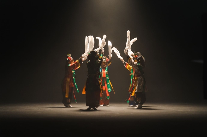 스톤 존스턴, 승화, 2021, 4채널 영상, 사운드 설치, 12분. (사진=국립현대미술관 제공)