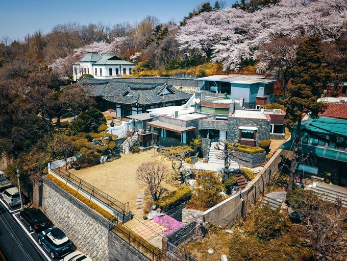 인천 중구 개항장에 위치한 개항장 이음 1977 전경. ( 사진 = 인천도시공사 제공 )