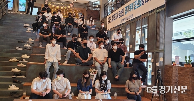 경기북부 지역 청년들이 김동연 경기도지사 당선인의 답변을 경청하고 있다. (사진=문석완 기자)