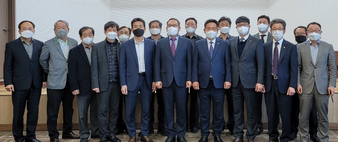 인천가구협동조합 조합원 간담회. ( 사진 = 인천가구협동조합 제공 )