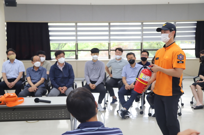 LX경기남부지역본부 재난 훈련 예방 교육. (사진=LX경기남부지역본부 제공)