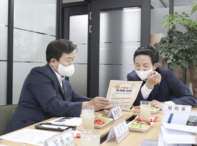 원희룡 국토교통부 장관, 주거복지 선도도시 시흥시 방문 임병택 시흥시장과 환담.(사진=시흥시 제공)