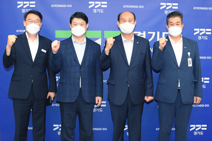 박형덕 동두천시장이 경기도 행정2부지사 방문을 마지막으로, 주요 기관장들과 취임 인사에 겸한 간담회 일정을 마무리했다.(사진=동두천시 제공)