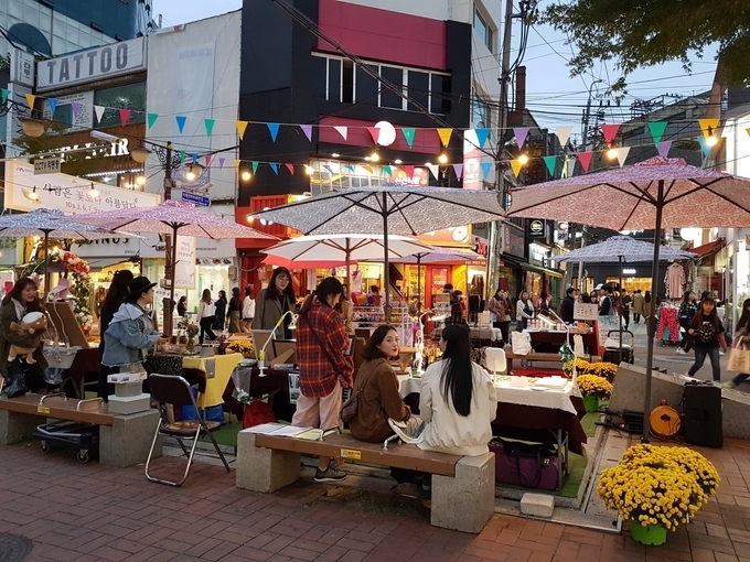 인천시 부평구의 원도심인 부평동 상가 일대. ( 사진 = 부평구 제공 )