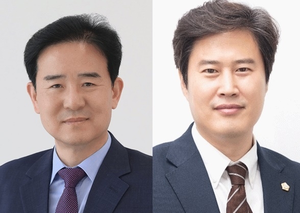 제8대 김포시의회 전반기 김인수 의장(왼쪽)과 오강현 부의장.(사진=김포시의회 제공)