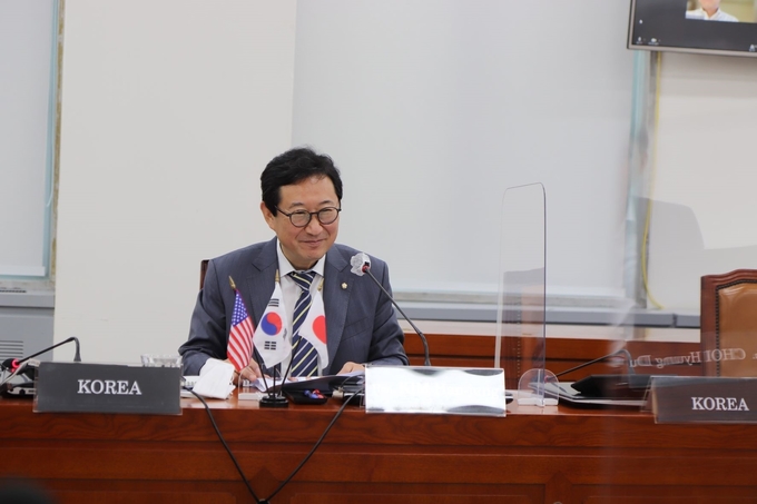 김한정 의원이 제31차 한미일 의원회의 화상회의에 참석, 모두발언을 하고 있다.(사진=김한정 의원실 제공)