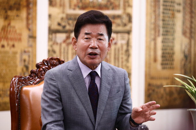 김진표 국회의장이 21일 서울 여의도 국회 의장집무실에서 기자간담회를 갖고 있다. (사진=연합뉴스 제공)