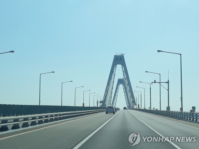 인천 중구 영종대교 모습. ( 사진 = 연합뉴스 제공 )