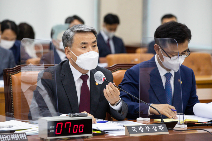 이종섭 국방부 장관이 국방위원회 전체회의에서 질의에 답변하고 있다. (사진=국회사진기자단)
