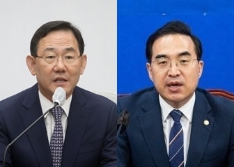 주호영 국민의힘 원내대표(좌측)과 박홍근 더불어민주당 원내대표. (사진=자료사진/연합뉴스 제공)