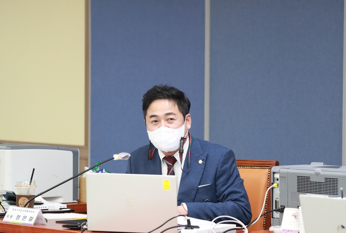 구리시 리틀야구단이 부흥해야한다고 주장하는 정은철 의원.(사진=구리시의회 제공)