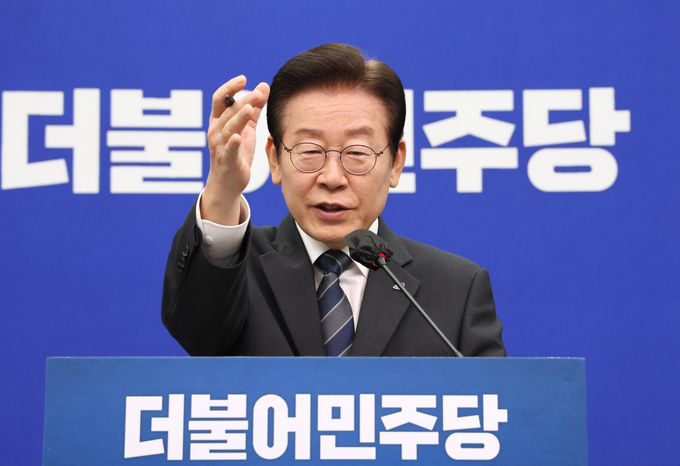 더불어민주당 이재명 대표가 21일 오전 국회 당대표 회의실에서 특별 기자회견을 하고 있다. (사진=연합뉴스)