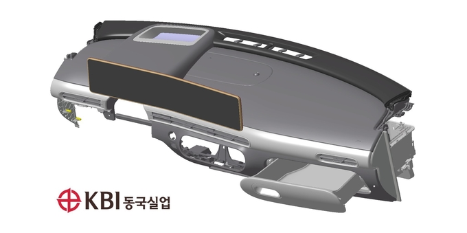 GV60 크래시패드 및 슬라이딩 글로브박스 이미지. (사진=KBI그룹 제공)