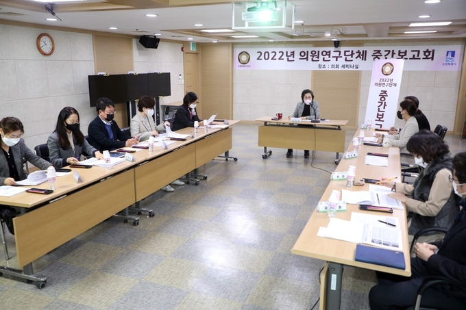 (사진=수원특례시의회 제공)