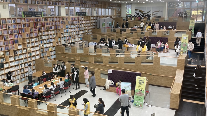 2022년 오산시 도서관 북(book)페스티벌 장면(사진=오산시 제공)