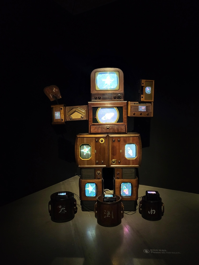 백남준, 장영실, 1990. (사진=정경아 기자)