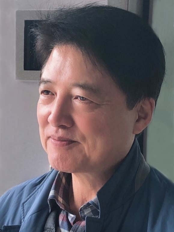 강상헌 언어철학자·언론인