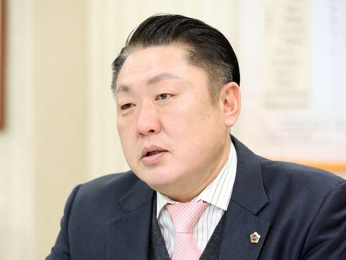신충식 인천시의회 교육위원장. ( 사진 = 인천시의회 제공 )