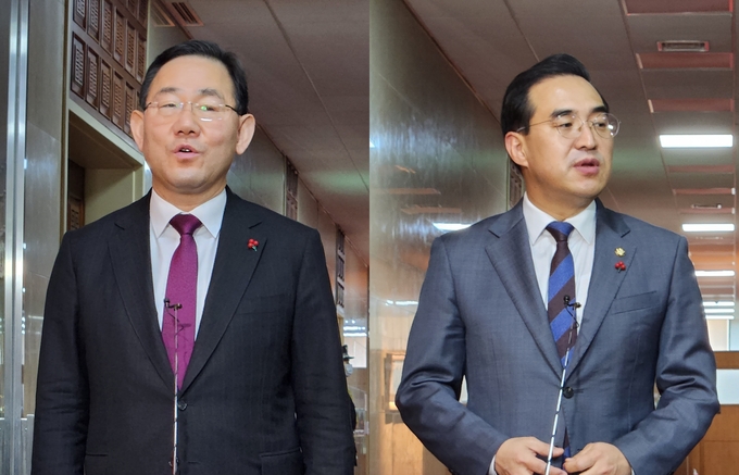 주호영 국민의힘(왼쪽)·박홍근 더불어민주당 원내대표가 8일 오전 김진표 국회의장 주재 회동을 마친 뒤 나와 기자들의 질문에 답하고 있다. (사진=김한별 기자)