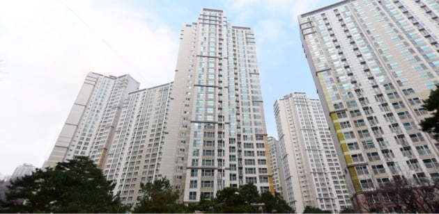 철산래미안자이 단지전경. (사진=네이버 거리뷰)