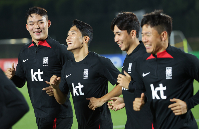 대한축구협회는 2022 국제축구연맹(FIFA) 카타르 월드컵에 ‘예비 멤버’로 축구대표팀과 동행했던 새내기 스트라이커 오현규(21·수원 삼성)에게도 포상금을 지급한다. (사진=연합뉴스)