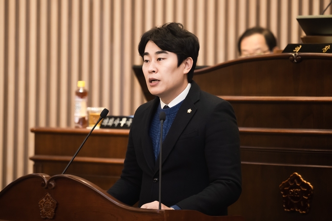 5분 자유발언을 하고 있는 김상수 남양주시의회 의원.(사진=남양주시의회 제공)