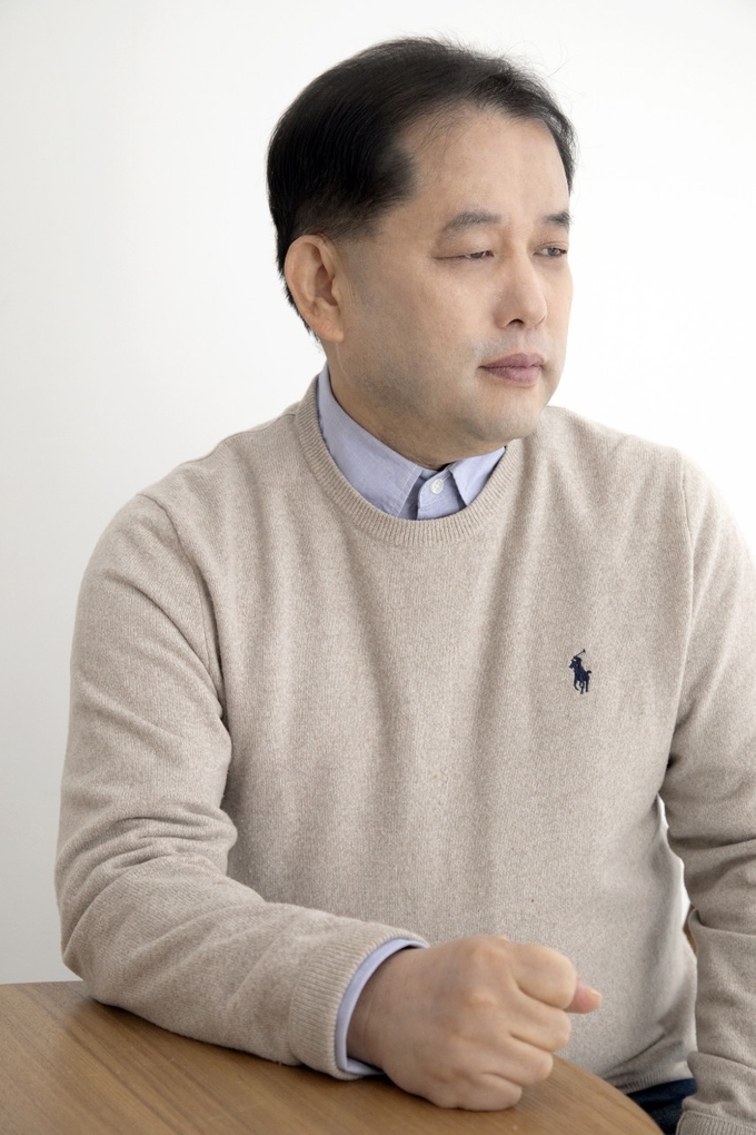 이건행 작가·전 언론인