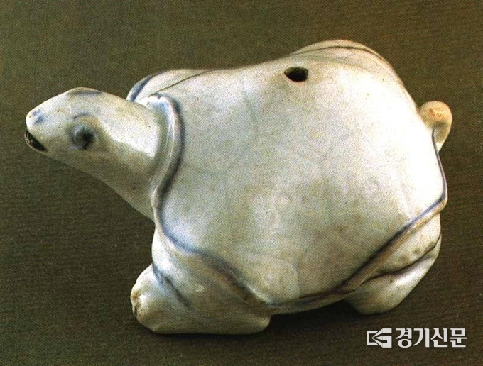 거북이 모양 연적. (자료=국립중앙박물관)