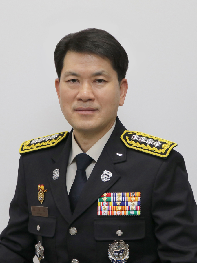 홍성길 시흥소방서장.(사진=시흥소방서 제공).