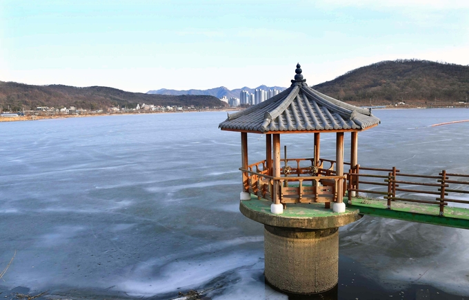 시흥시 ‘물왕호’ 전망대.(사진=시흥시 제공).