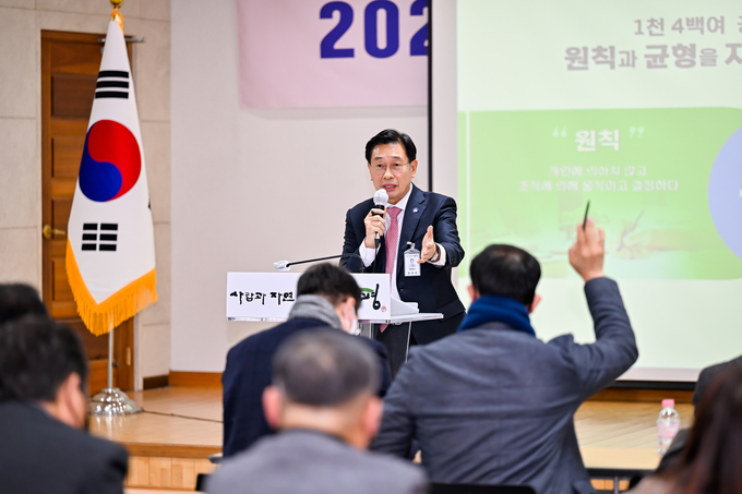 양평군(군수 전진선)은 지난 10일, 양평군청 대회의실에서 지역 언론인들을 초청해 신년맞이 언론 브리핑을 개최했다.(사진=양평군 제공)