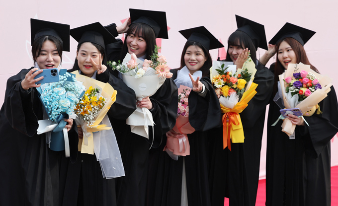 제48회 수원여자대학교 학위수여식 (사진=연합뉴스)