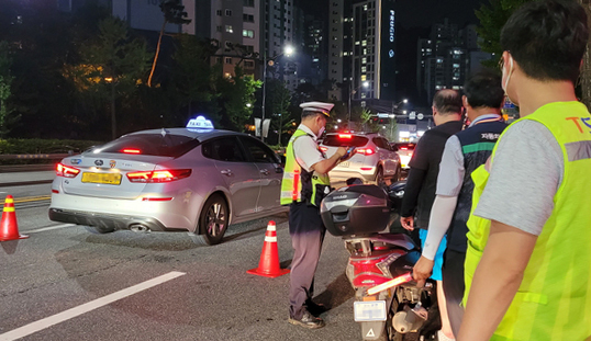 광명시는 심야시간대 이륜자동차에서 발생하는 소음으로 인한 시민 불편을 최소화기 위해 시 전역을 이동소음 규제지역으로 지정 고시한다.(사진=광명시 제공).