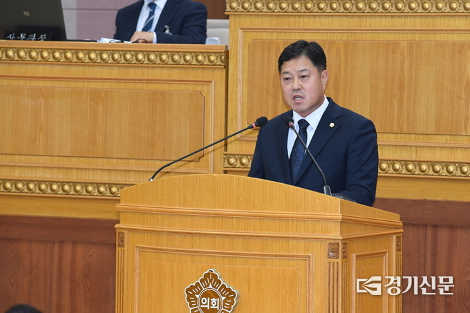 김현수 시의원이 양주시 공공거점 의료시설 신축을 요구하는 건의안을 발의했다. (사진=이호민 기자)