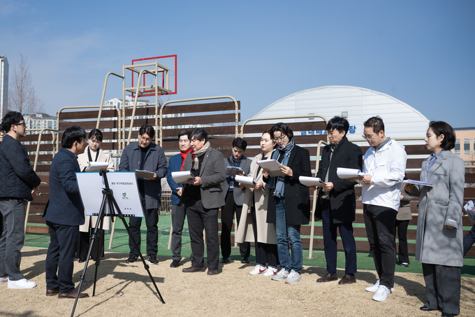 남양주시의회 자치행정위원회가 제293회 임시회 안건으로 제출된 공유재산관리계획 심사에 대비해 현장을 방문했다.(사진=남양주시의회 제공)