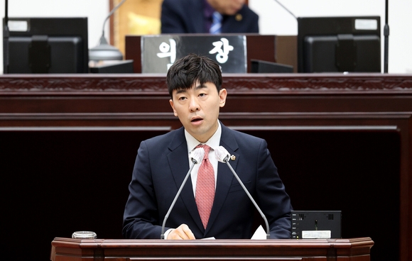 신성영(국힘·중구2) 인천시의원. ( 사진 = 인천시의회 제공 )