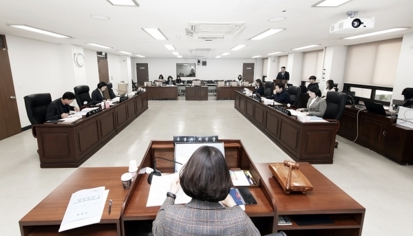 24일 열린 김포시의회 행정복지위원회.(사진=김포시의회제공)