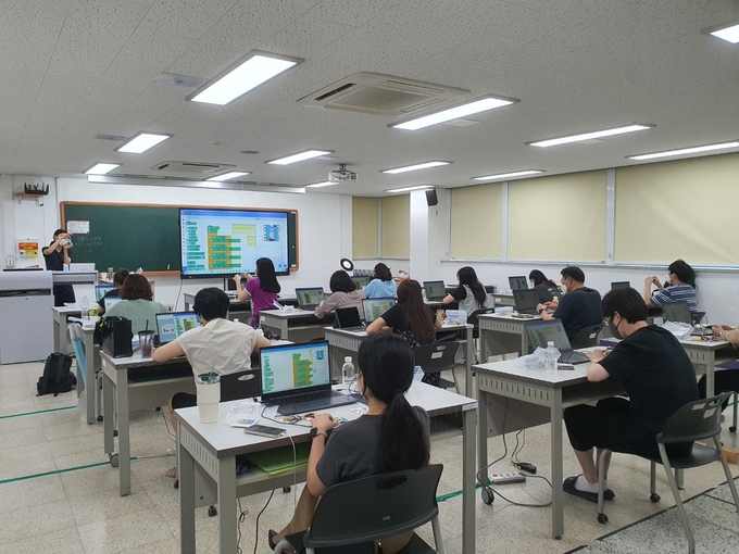 경기도융합과학교육원이 미래교육 역량강화 연수를 실시한다.(사진=경기도교육청 제공)