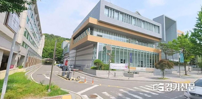  ‘주차나눔 공유사업’ 지역주민에 오는 5월부터 주차장 무료 개방하는 분당구 야탑3동 시니어산업혁신센터. (사진=성남시 제공)