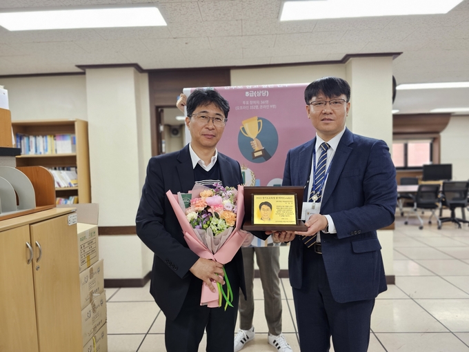  ‘경기도교육청 2023년 베스트 간부(참 리더)’ 5급(상당)에 선정된 이상무 기획총괄담당사무관. (사진=경기도교육청 제공)