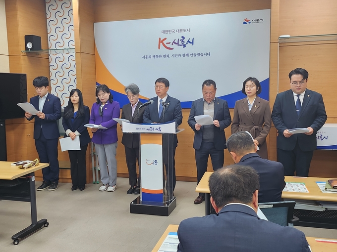더불어 민주당 소속의원 기자회견.(사진=김원규 기자).