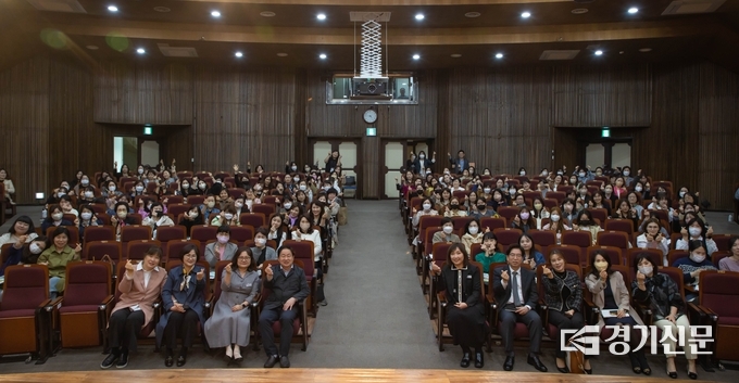 남양주시어린이집 연합회는 영유아의 보육환경 개선을 위해 교직원 역량강화를 교육을 실시했다.(사진=남양주시 제공)