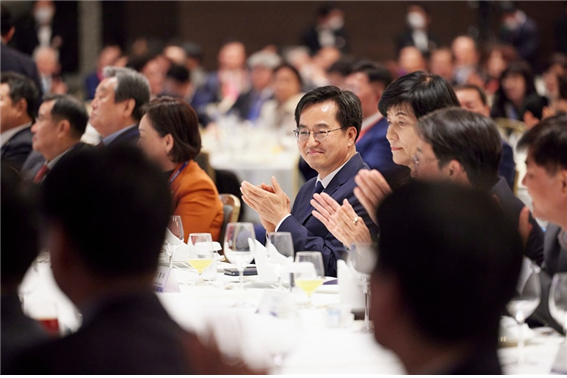 김동연 경기도지사는 18일 오후 일본 도쿄 뉴오타니호텔에서 열린 제24회 세계대표자대회에 참석했다. (사진=김동연 경기도지사 SNS 캡처)