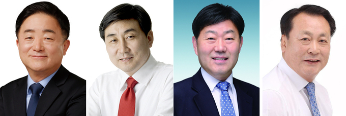 (왼쪽부터) 강득구 국회의원, 이종걸 전 국회의원, 김종찬 전 경기도의원., 임채호 전 경기도의원..(사진=경기신문 DB)