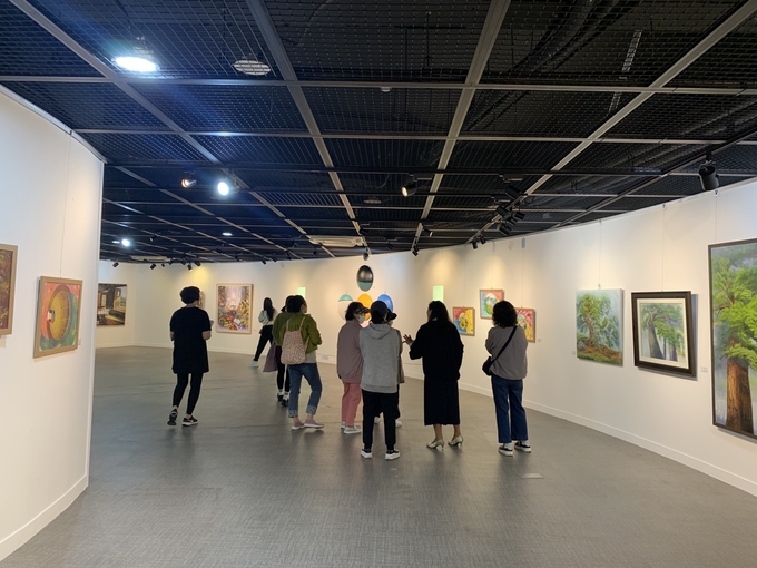 군포 문화재단 수리산상상마을에서 다양한 문화예술전시가 열린다. (사진=군포문화재단 제공)