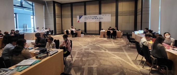 경기도는 지난 8~13일 4박 6일간 싱가포르와 태국에 2023년 경기도FTA활용 아세안 농수산물·식품 통상촉진단을 파견해 총 94건의 비즈니스 상담을 진행했다고 21일 밝혔다. (사진=경기도 제공)
