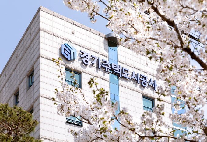 경기주택도시공사(GH)는 도내 주거 취약계층 주거안정을 위해 23일부터 ‘기존주택 전세임대 입주자’를 수시 모집한다고 밝혔다. (사진=GH 제공)