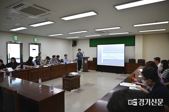 안성시 시설관리공단 일하는 방식 개선교육 현장(사진=안성시 제공)