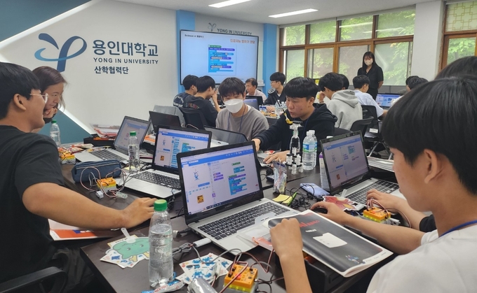  2일 경기도교육청이 디지털 기반 창의융합체험학습 지원 시범프로그램을 운영했다. (사진=경기도교육청 제공)